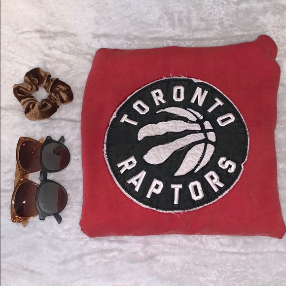 Vintage Toronto Raptors Hoodie 🏀 - Picture 3 of 4
